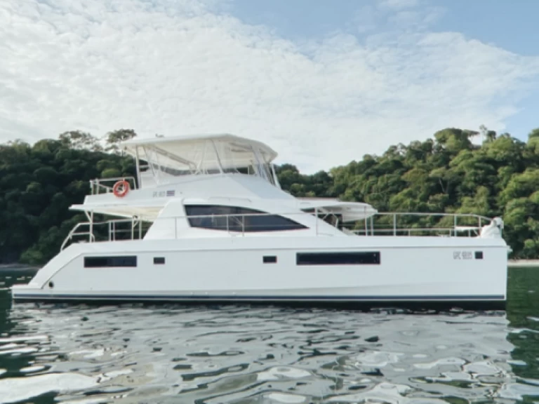 Uthyrning Motorbåt  Leopard med en båtlicens 