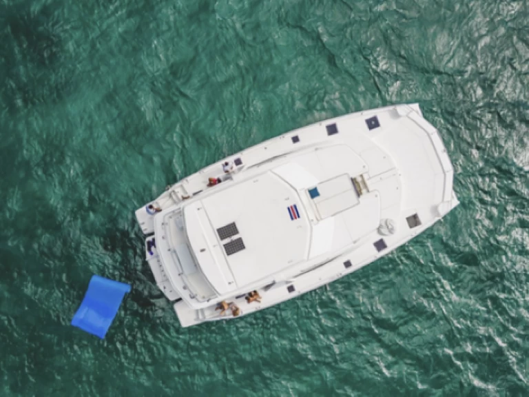 Uthyrning Playa Flamingo - Leopard Leopard 51 Powercat av Samboat 