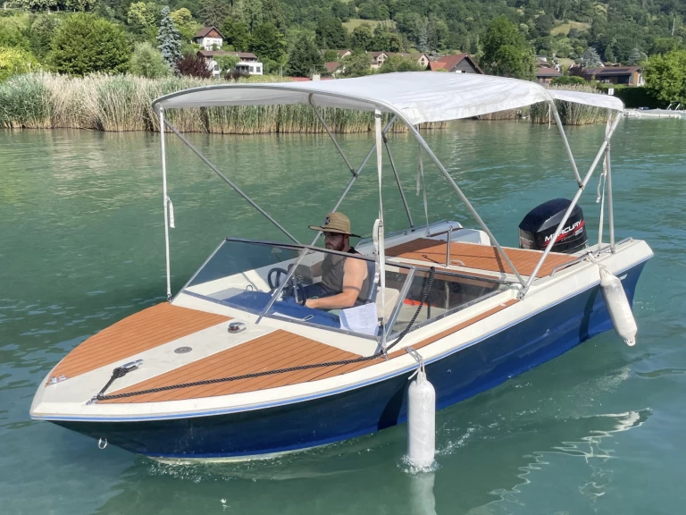 Savoie Marine Etoile Filante charter bareboat eller skeppad i Annecy