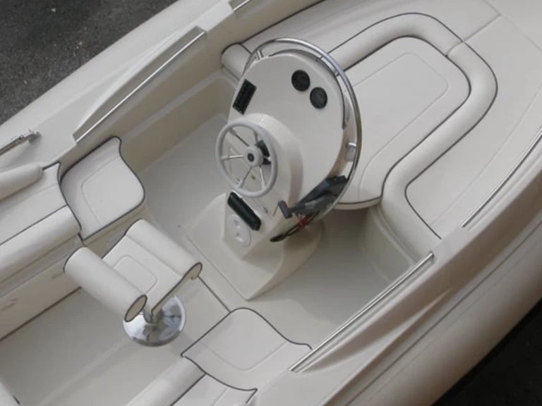 Uthyrning Nettuno - Scanner Envy 630 av Samboat 