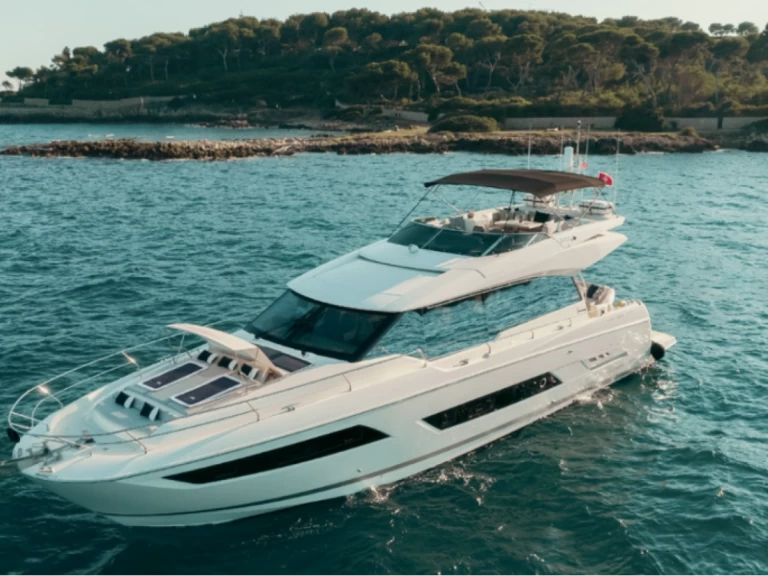 Uthyrning Lyx yacht i Amalfikusten - Prestige 680S