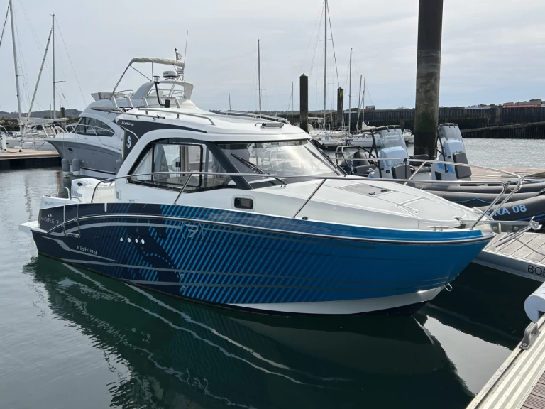 Båtuthyrning Bénéteau Antares 7 i Brest på Samboat 