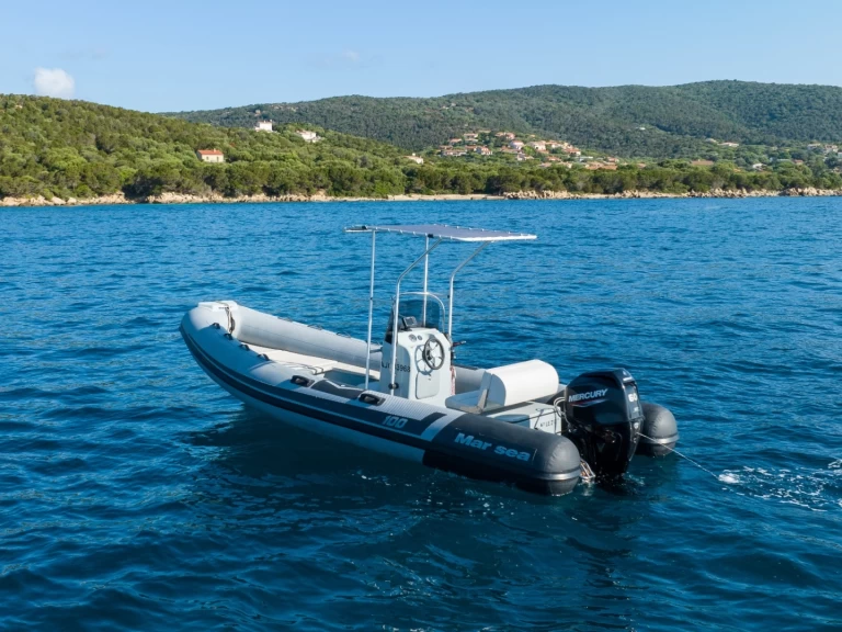 Hyr en Marsea Marsea SP 100 Porto Pollo 