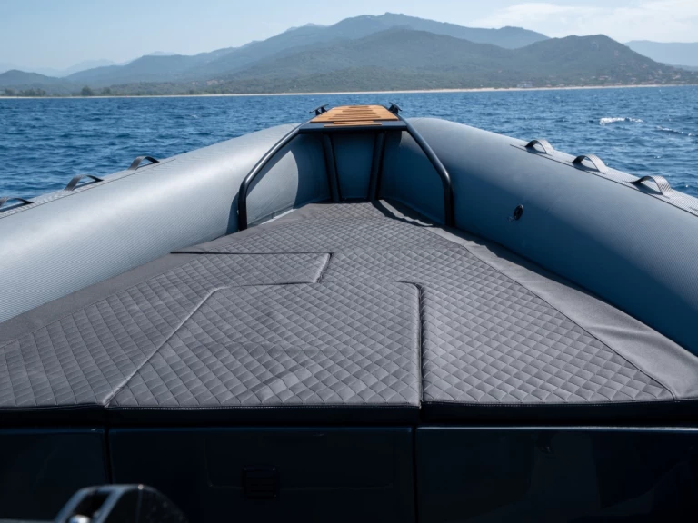 Båtuthyrning U FANALE LIBECCIU 1000 i Porto Pollo på Samboat 