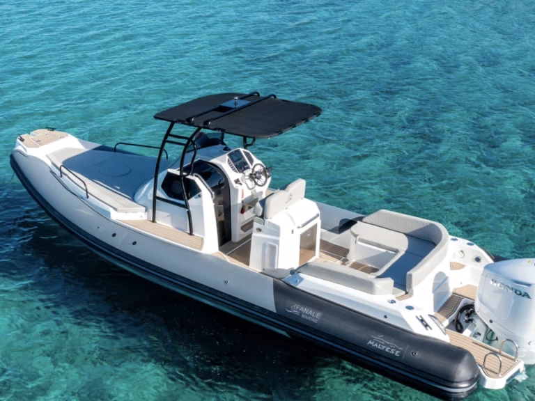 Hyra RIB med eller utan skeppare Fanale marine  Porto Pollo 