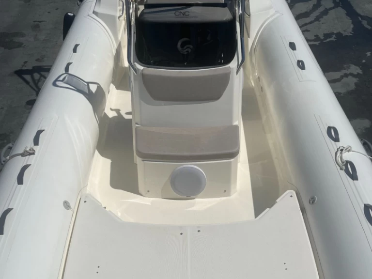 Båtuthyrning Capelli CAPELLI 700 TEMPEST OPEN i Port Grimaud på Samboat 