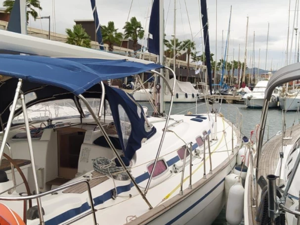 Yacht charter Port Grimaud billig Cruiser 46