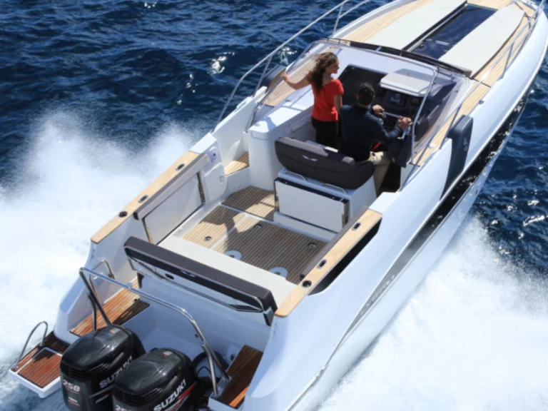 Uthyrning Cogolin - Bénéteau Flyer 8.8 SUNdeck av Samboat 