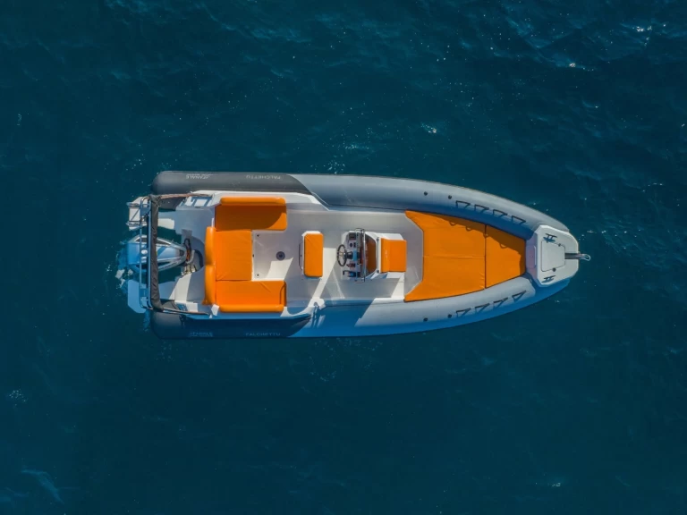 Yacht charter Porto Pollo billig FANALE 700 FALCHETTU