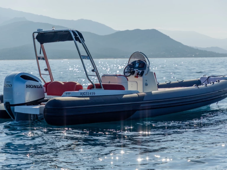 Hyra RIB med eller utan skeppare Fanale marine  Porto Pollo 