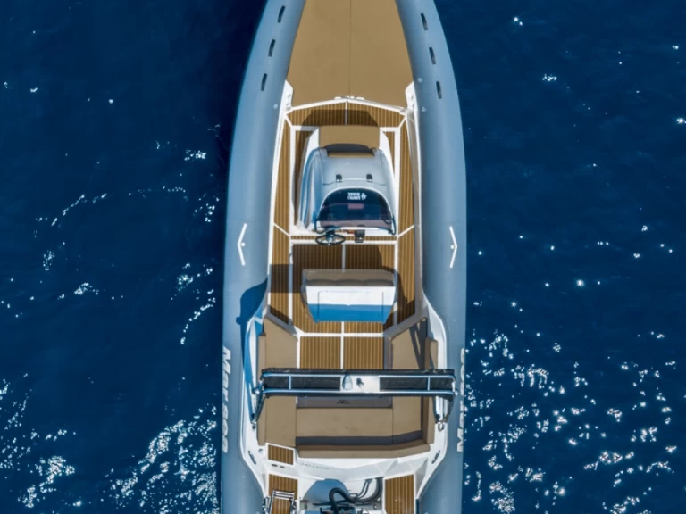 Hyra RIB med eller utan skeppare Marsea Porto Pollo 