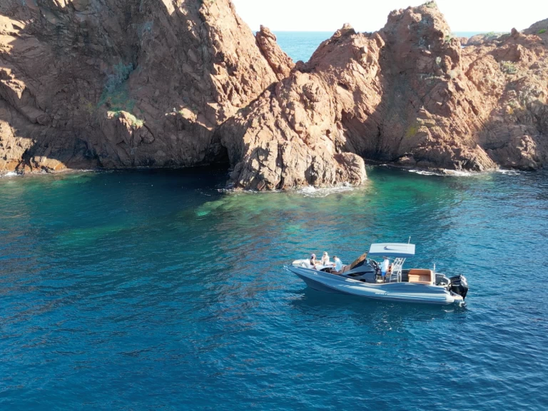 Hyr en Zar Zar 65 Port Grimaud 