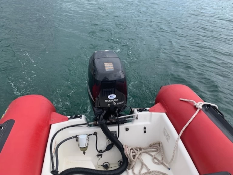 Yacht charter Bénodet billig Pro 12 Man