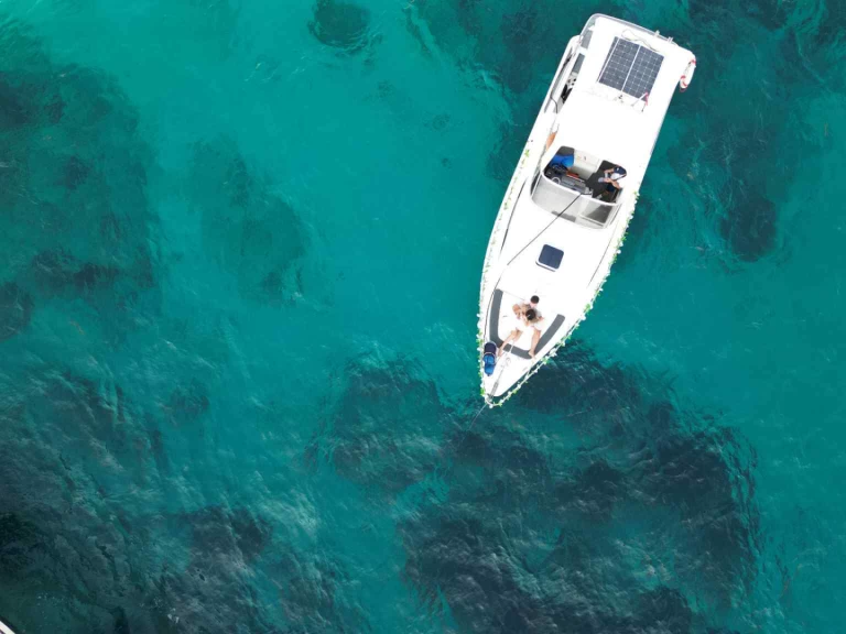 Hyra Motorbåt  med eller utan skeppare Gobbi Saint Paul's Bay 