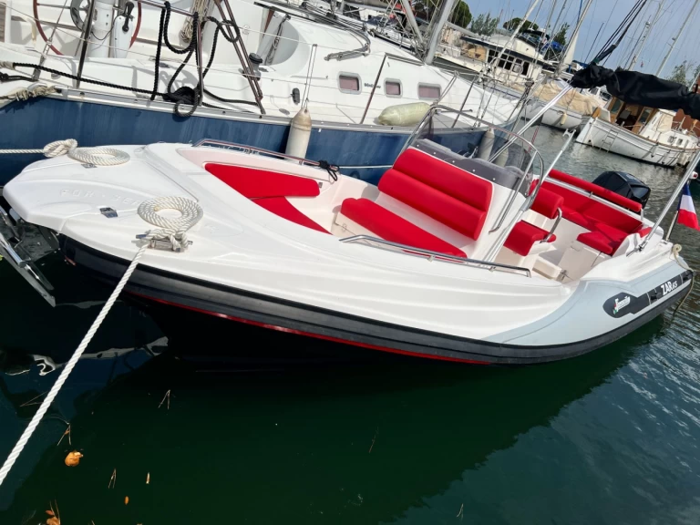 RIB för uthyrning Port Grimaud till det bästa priset 
