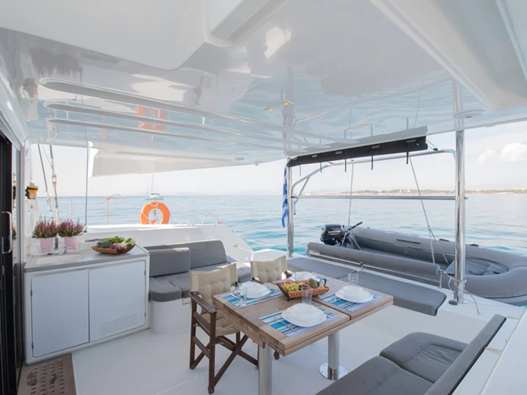 Hyr en Lagoon Lagoon 50 Kos  