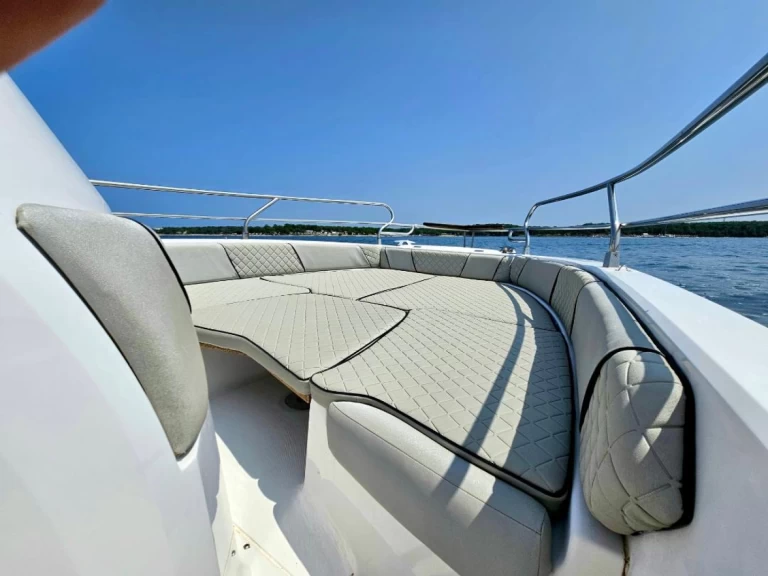 Yacht charter Funtana-Fontane billig 23S