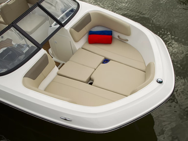 Bayliner VR6 OB charter bareboat eller skeppad i Altea