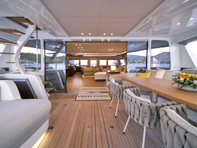 Hyra Lyx yacht med eller utan skeppare Lagoon Nea Peramos 