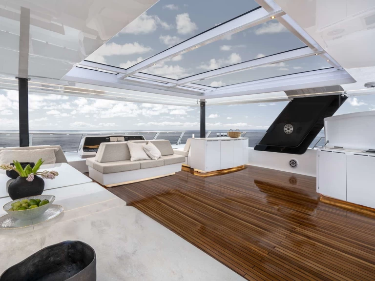 Hyr en Sunreef MANTA Neapel 