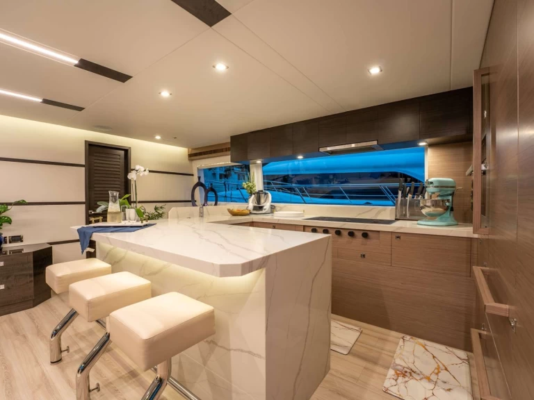 Lyx yacht för uthyrning Brittiska Jungfruöarna till det bästa priset 