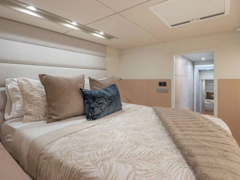 Lyx yacht för uthyrning Brittiska Jungfruöarna till det bästa priset 