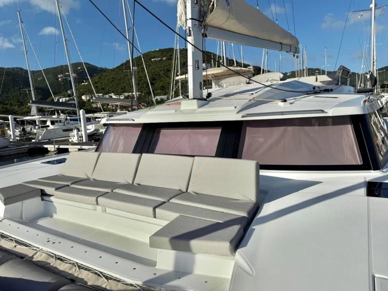 Uthyrning Road Town - Fountaine Pajot Elba 45 av Samboat 