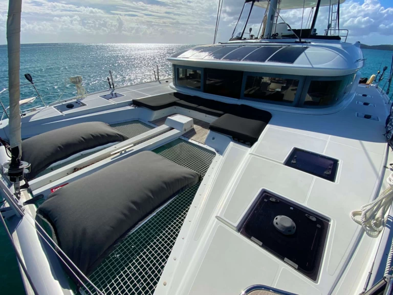 Hyra Lyx yacht med eller utan skeppare Lagoon Amerikanska Jungfruöarna 