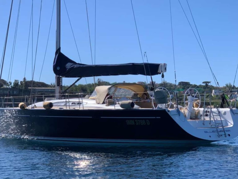 Hyra Lyx yacht med eller utan skeppare Dehler Isola d'Ischia 