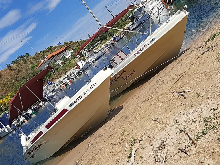 Yacht charter Néa Potídhaia billig Open