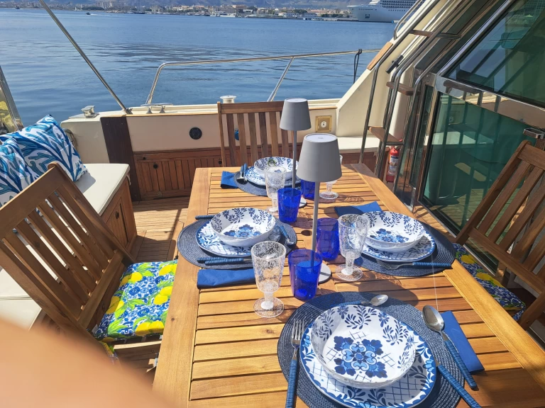 Motorbåt  för uthyrning Palermo till det bästa priset 