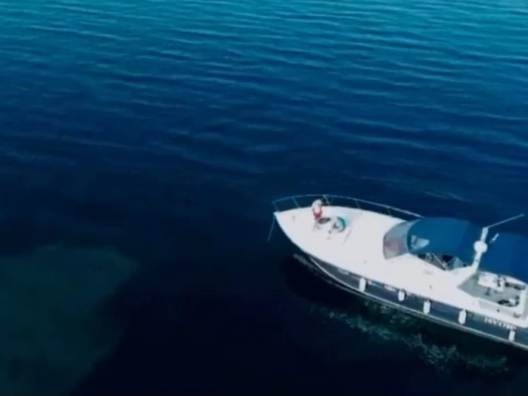 Yacht charter Alghero billig AZIMUT 38