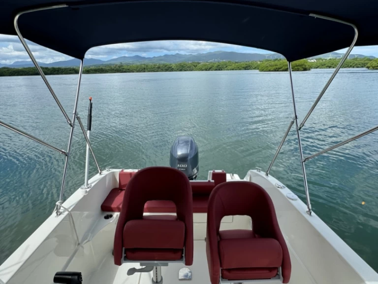 Uthyrning Sainte-Rose - Pacific Craft 545 open av Samboat 