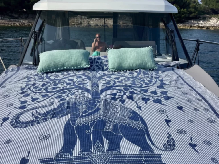 Hyr en Jeanneau Merry Fisher 895 Cruiser Mandelieu-la-Napoule 