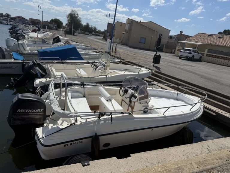 Yacht charter Pérols billig Millennium 18.20