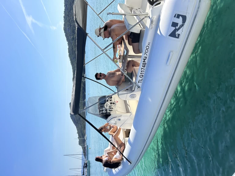 Uthyrning RIB i Gapeau - Nuova Jolly Nuova Jolly 700