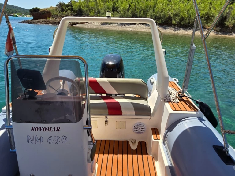 Yacht charter Novalja billig NM630