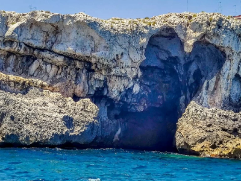 Motorbåt  för uthyrning Siracusa till det bästa priset 