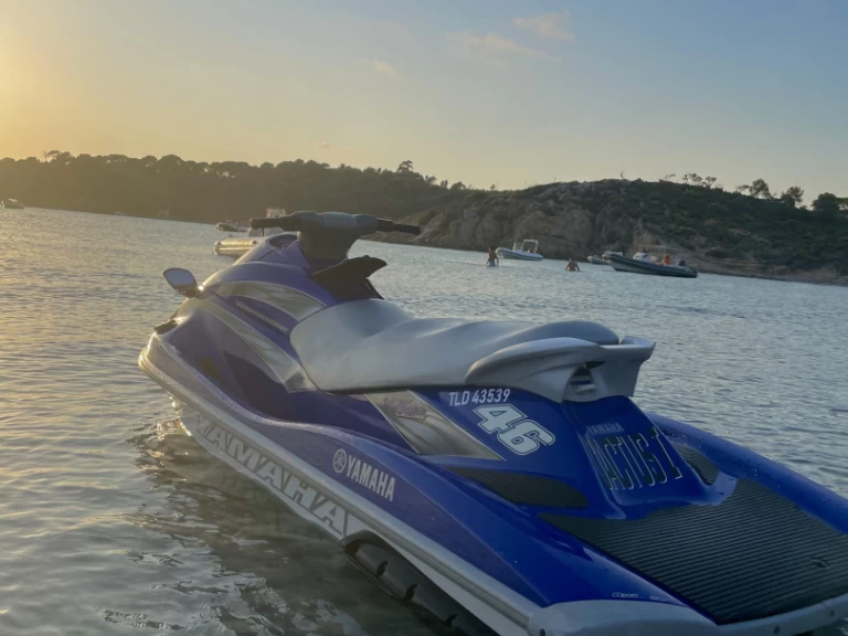 Hyr en Yamaha vx Vx La Londe-les-Maures 