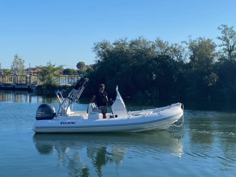 Båtuthyrning Zodiac Medline 5.8 i Arcachon på Samboat 