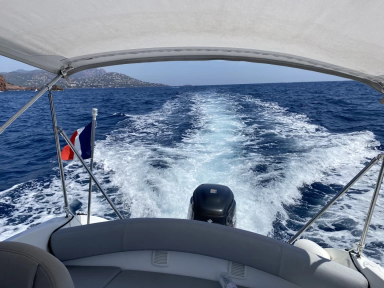 Uthyrning Mandelieu-la-Napoule - Bénéteau Flyer 650 Sun Deck av Samboat 