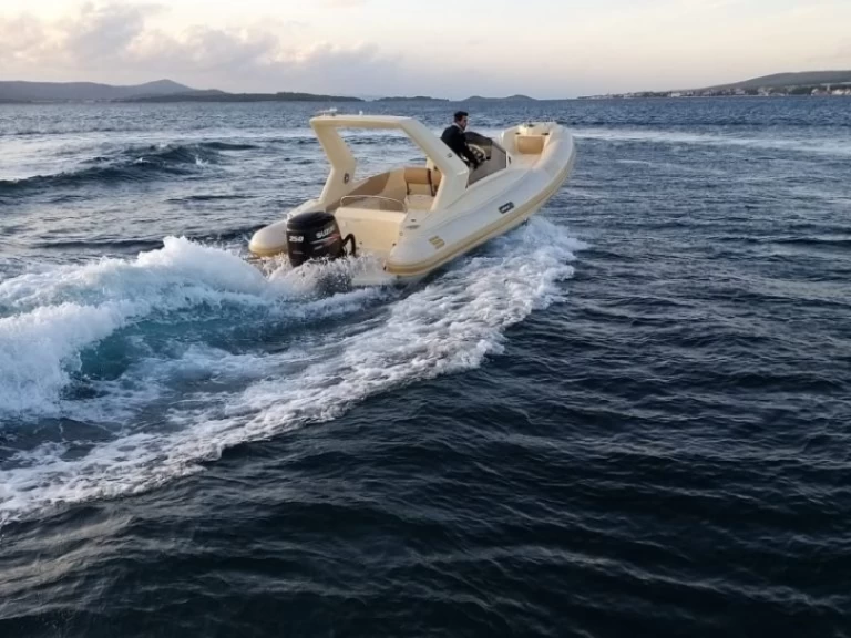 Båtuthyrning Solemar 25.1 i Biograd Na Moru på Samboat 