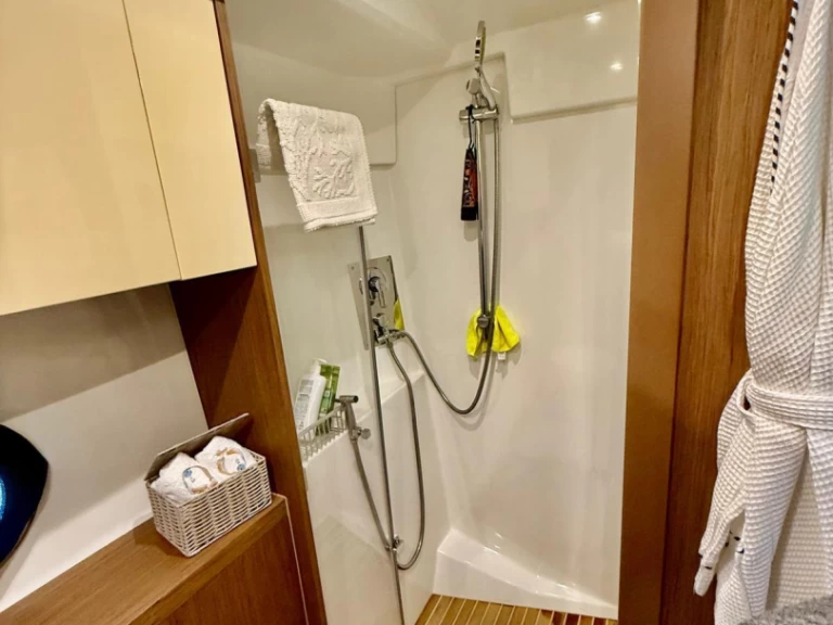 Motorbåt  för uthyrning Porto Badino till det bästa priset 