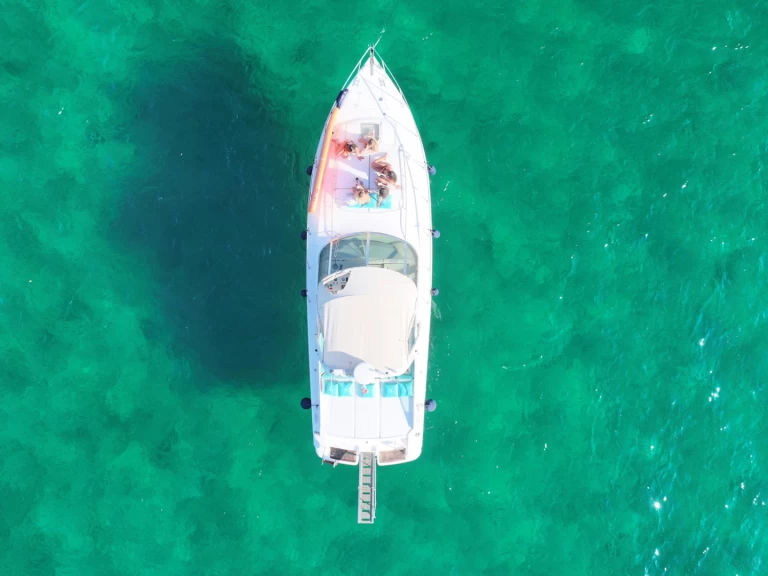 Hyr en Squalo Squalo 40 Porto Cesareo 