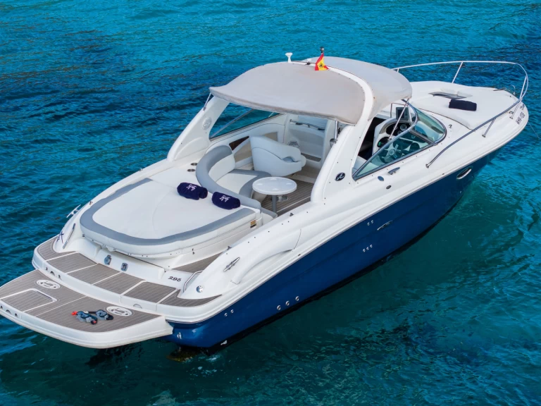 Uthyrning Motorbåt  Sea Ray med en båtlicens 