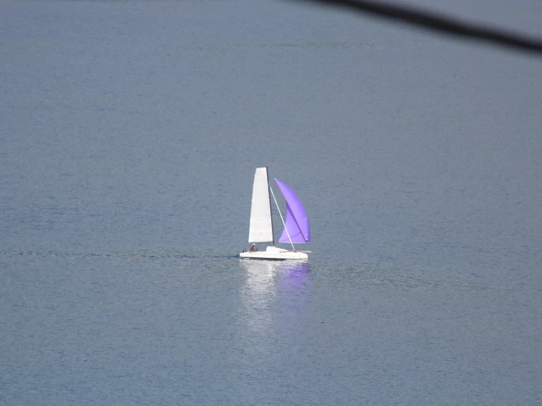 Hyra Segelbåt  med eller utan skeppare Astus Boats Dzaoudzi Island 