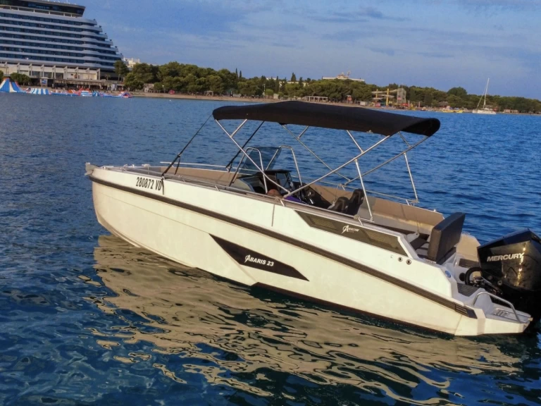 Yacht charter Trogir  billig Arrow Arabis 23