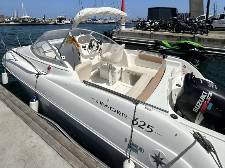 Hyra Motorbåt  med eller utan skeppare Jeanneau Palamos 