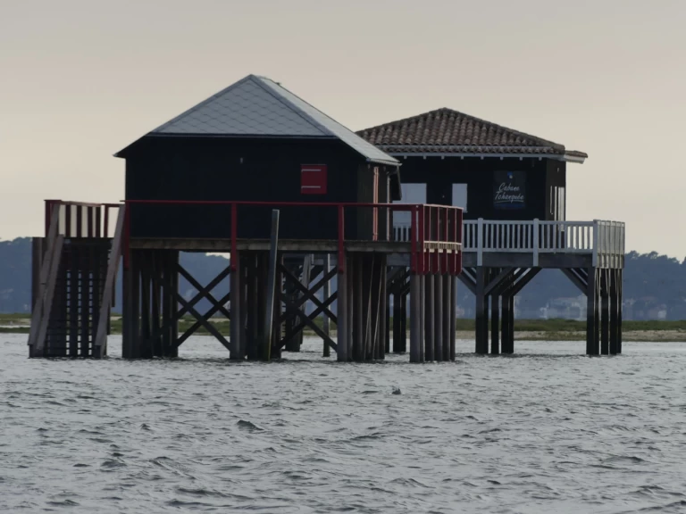 Uthyrning Motorbåt  i Arcachon - Bayliner E21