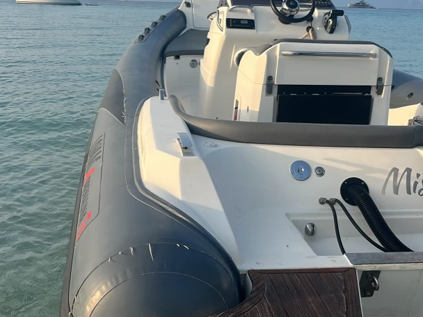 Båtuthyrning Lomac Adrenalina 7.5 i Saint-Florent på Samboat 